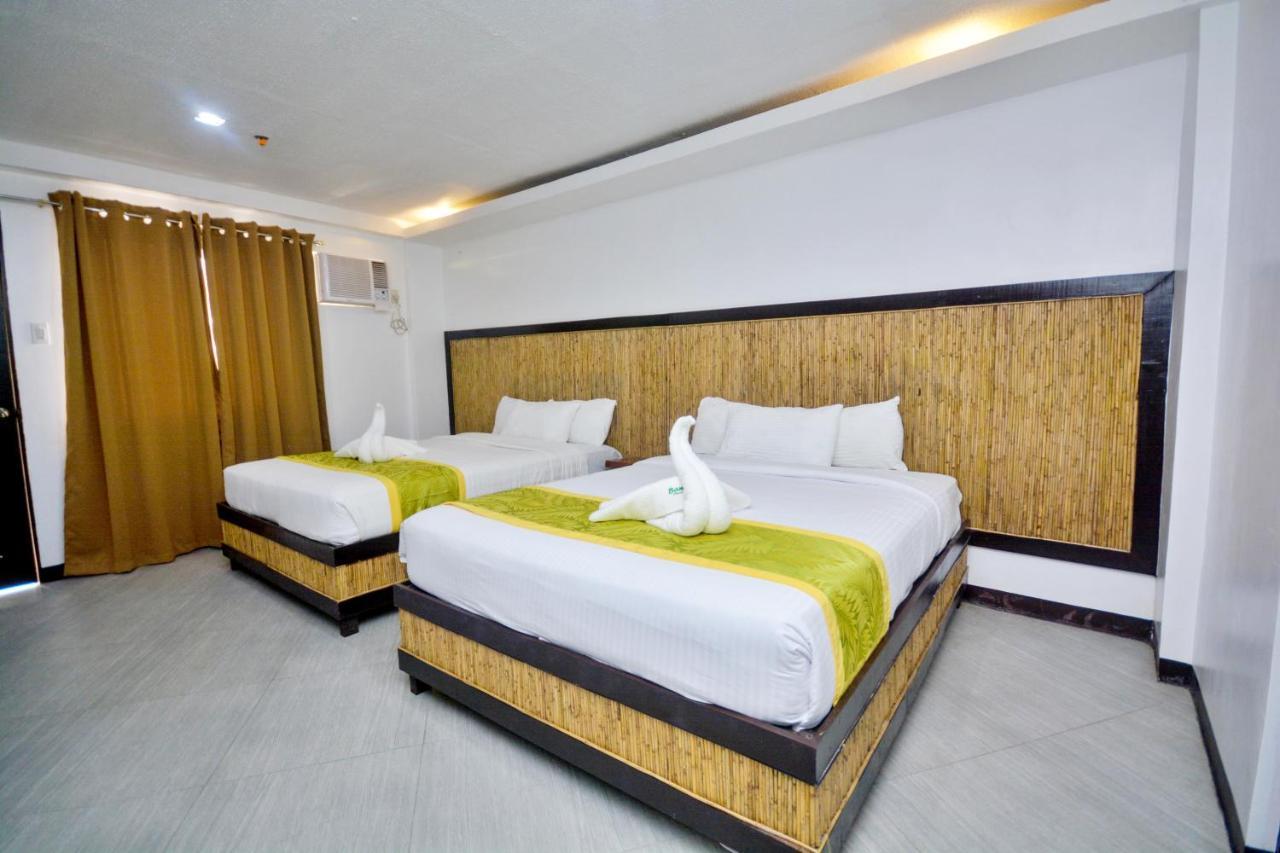 Bamboo Beach Resort & Restaurant Manoc-Manoc Kültér fotó