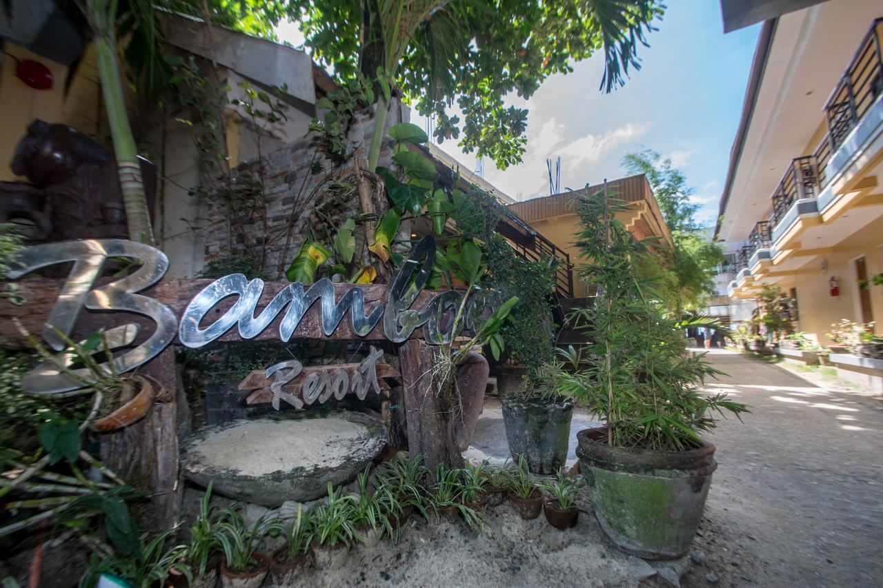 Bamboo Beach Resort & Restaurant Manoc-Manoc Kültér fotó